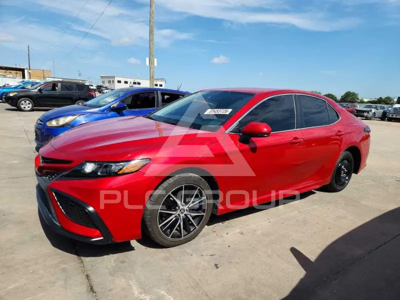 2021 Toyota CAMRY photo