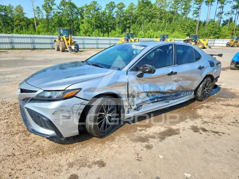 2021 Toyota CAMRY фото