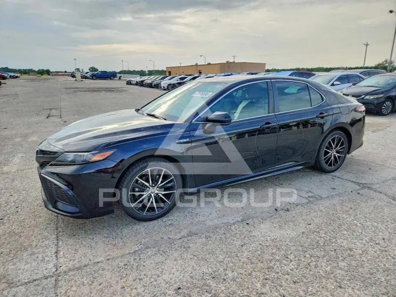 2021 Toyota CAMRY фото