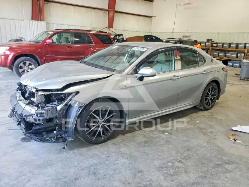 2021 Toyota CAMRY фото