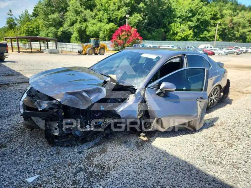 2021 Toyota CAMRY фото