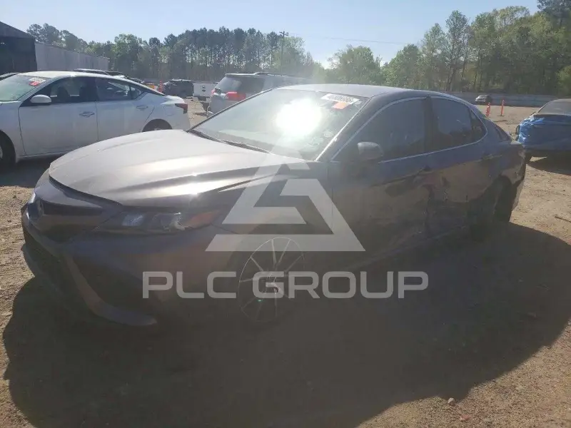 2021 Toyota CAMRY фото