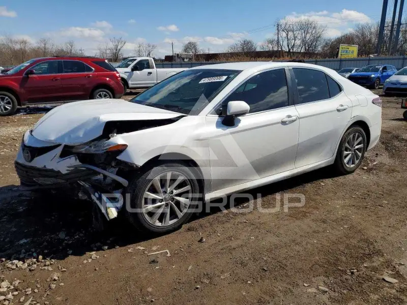 2021 Toyota CAMRY фото