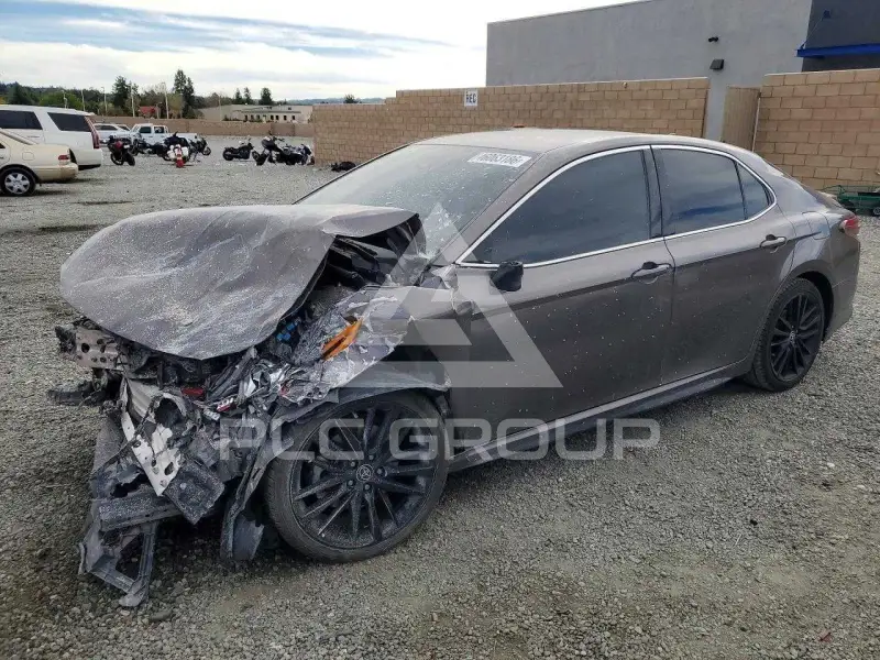 2021 Toyota CAMRY фото