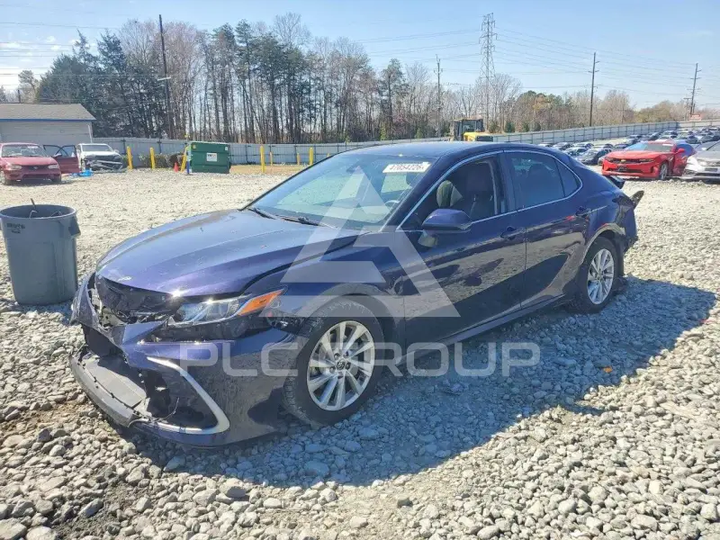 2021 Toyota CAMRY фото