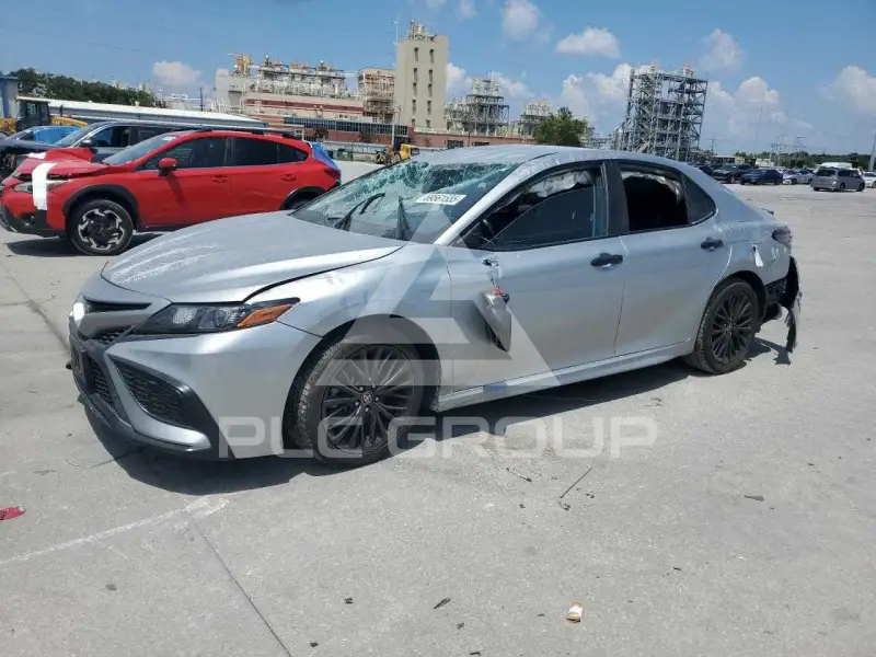 2021 Toyota CAMRY фото