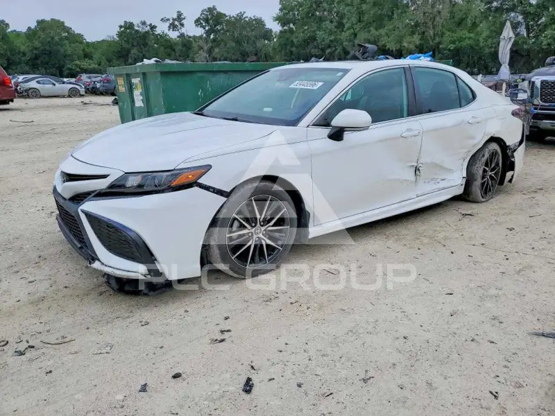 2021 Toyota CAMRY фото