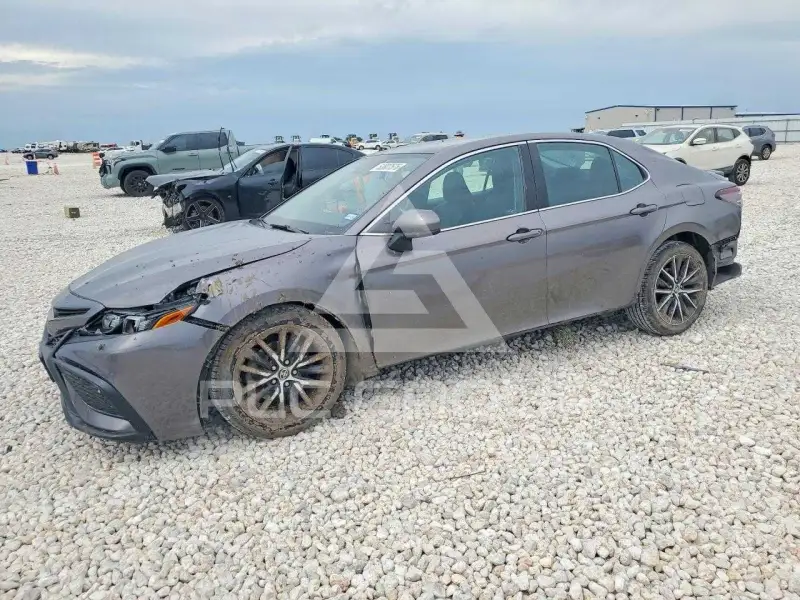 2021 Toyota CAMRY фото