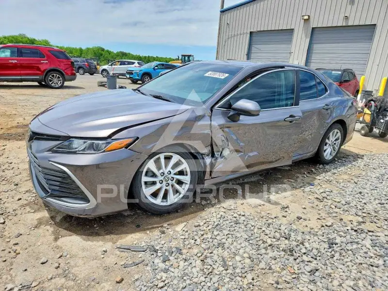 2021 Toyota CAMRY фото