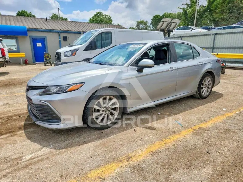 2021 Toyota CAMRY фото