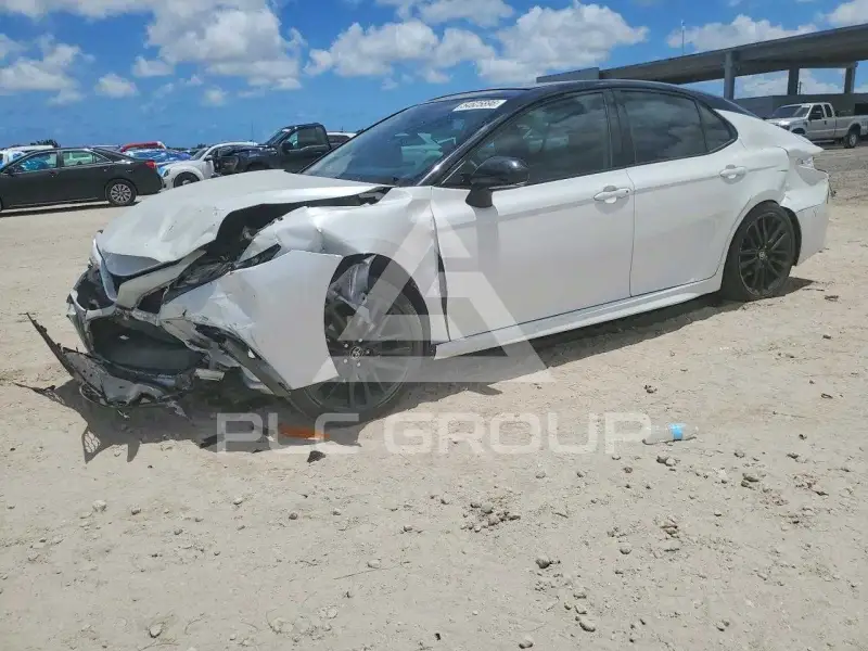 2021 Toyota CAMRY фото