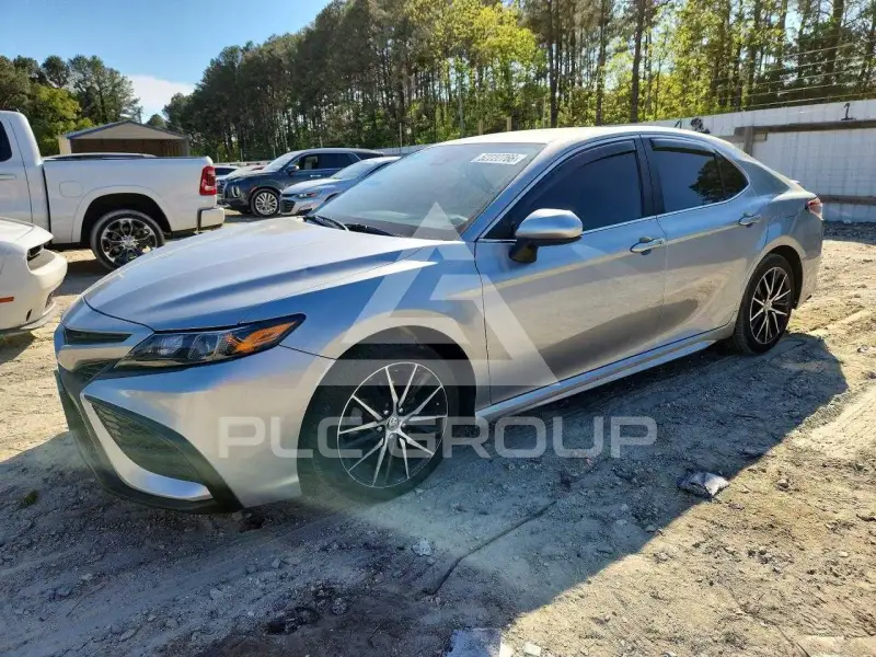 2021 Toyota CAMRY фото