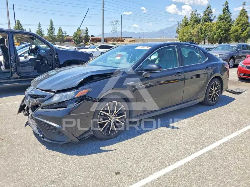 2021 Toyota CAMRY фото