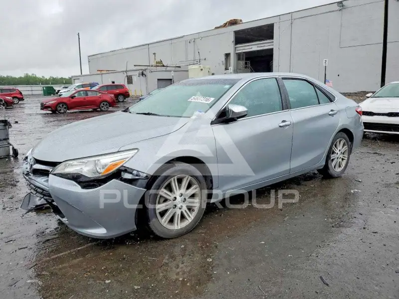 2016 Toyota CAMRY фото