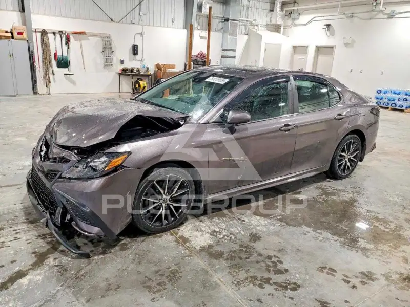 2021 Toyota CAMRY фото