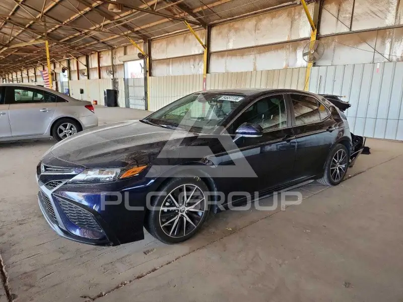 2021 Toyota CAMRY фото