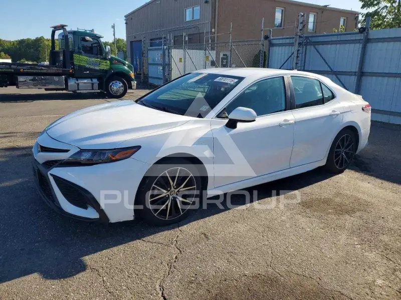 2021 Toyota CAMRY фото