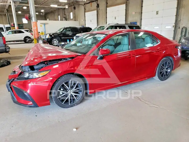 2021 Toyota CAMRY photo