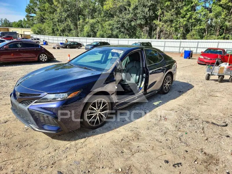 2021 Toyota CAMRY фото