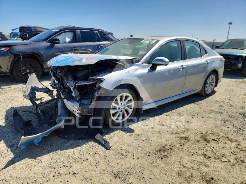 2021 Toyota CAMRY photo