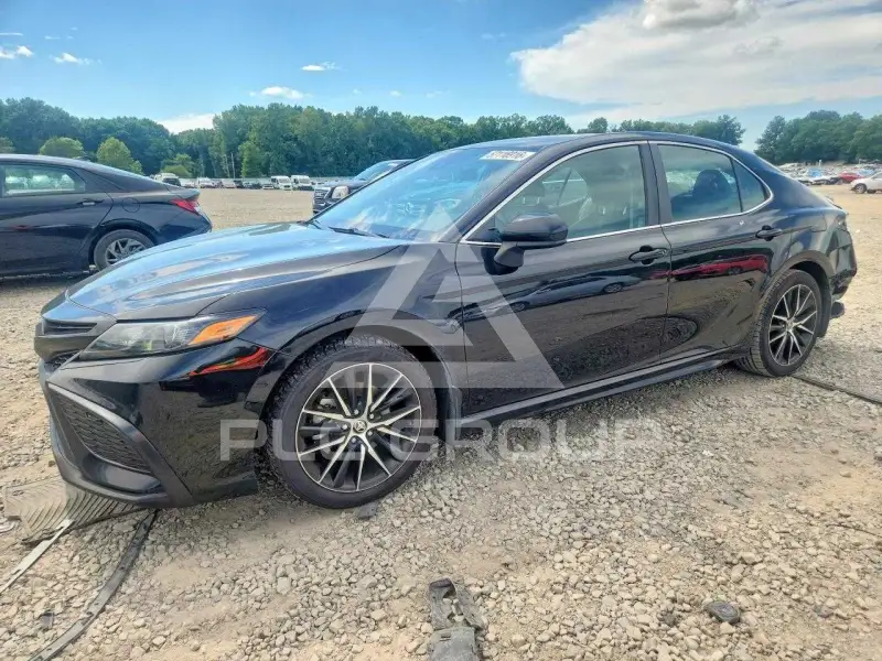 2021 Toyota CAMRY photo