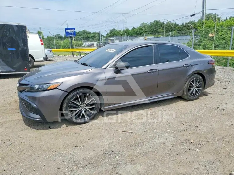 2021 Toyota CAMRY фото