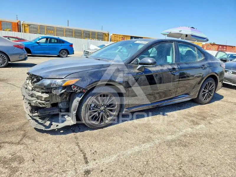 2021 Toyota CAMRY фото
