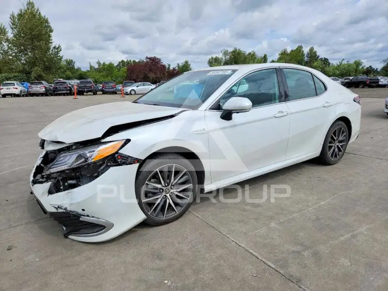 2021 Toyota CAMRY фото