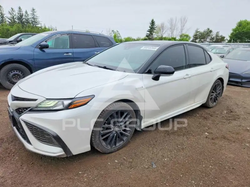 2021 Toyota CAMRY фото