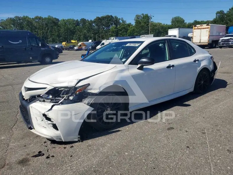 2021 Toyota CAMRY фото