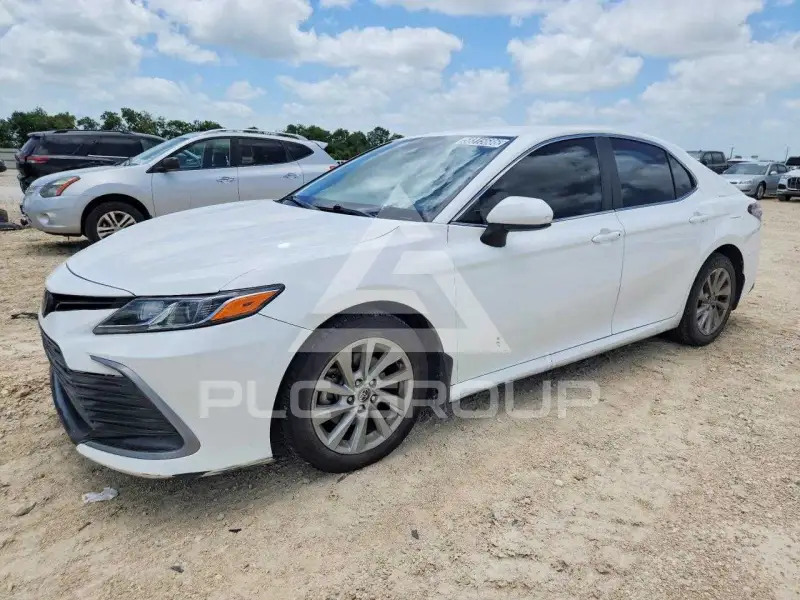 2021 Toyota CAMRY фото