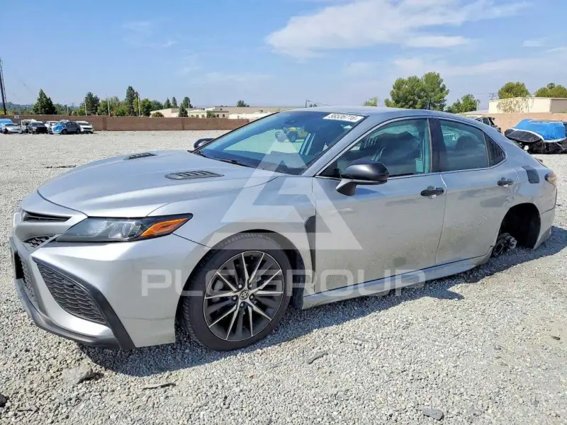 2021 Toyota CAMRY фото