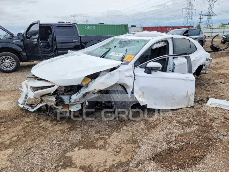 2021 Toyota CAMRY фото