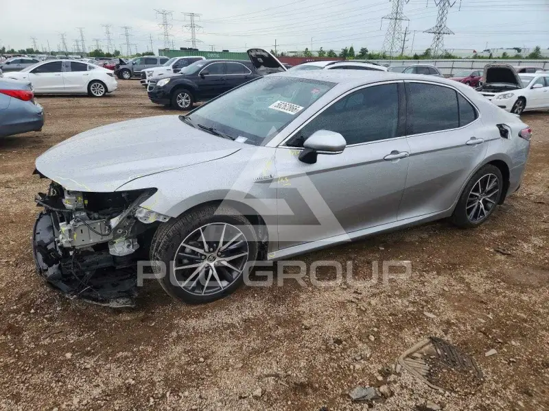 2021 Toyota CAMRY фото