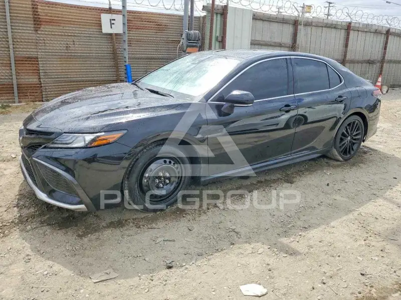 2021 Toyota CAMRY photo