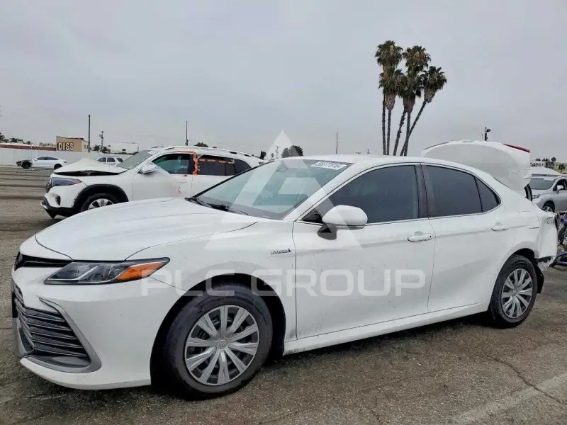 2021 Toyota CAMRY фото