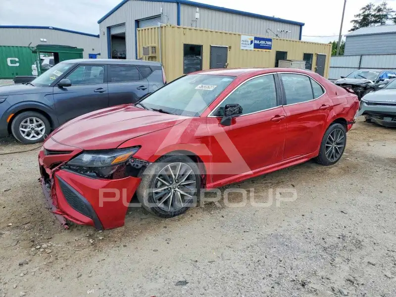 2021 Toyota CAMRY фото