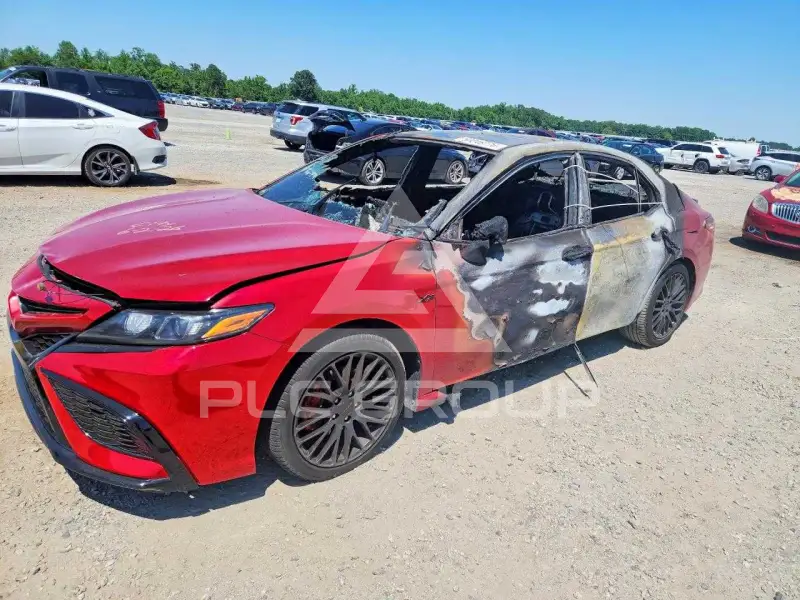 2021 Toyota CAMRY photo