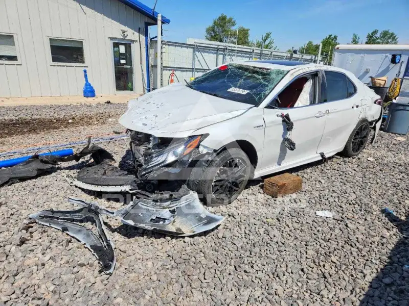 2021 Toyota CAMRY фото