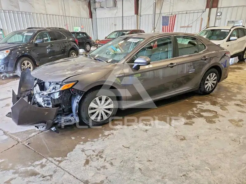 2021 Toyota CAMRY фото