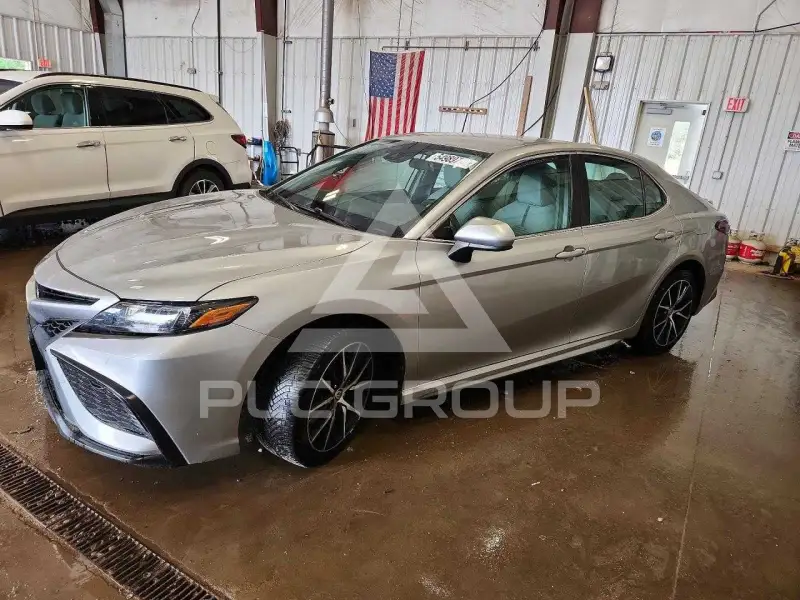 2021 Toyota CAMRY фото