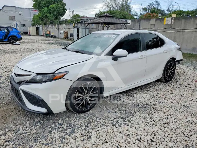 2021 Toyota CAMRY фото