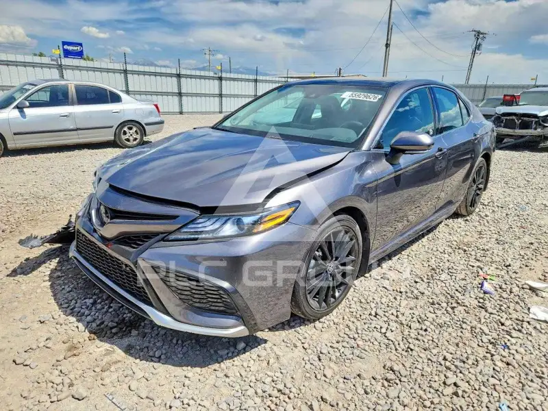 2021 Toyota CAMRY фото