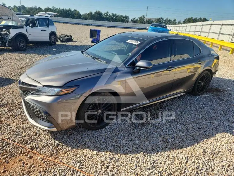 2021 Toyota CAMRY фото