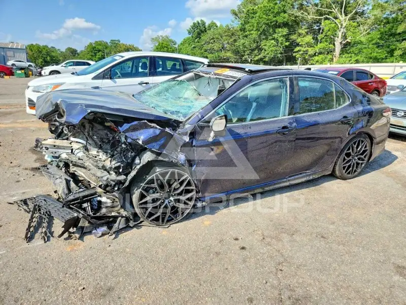 2021 Toyota CAMRY фото