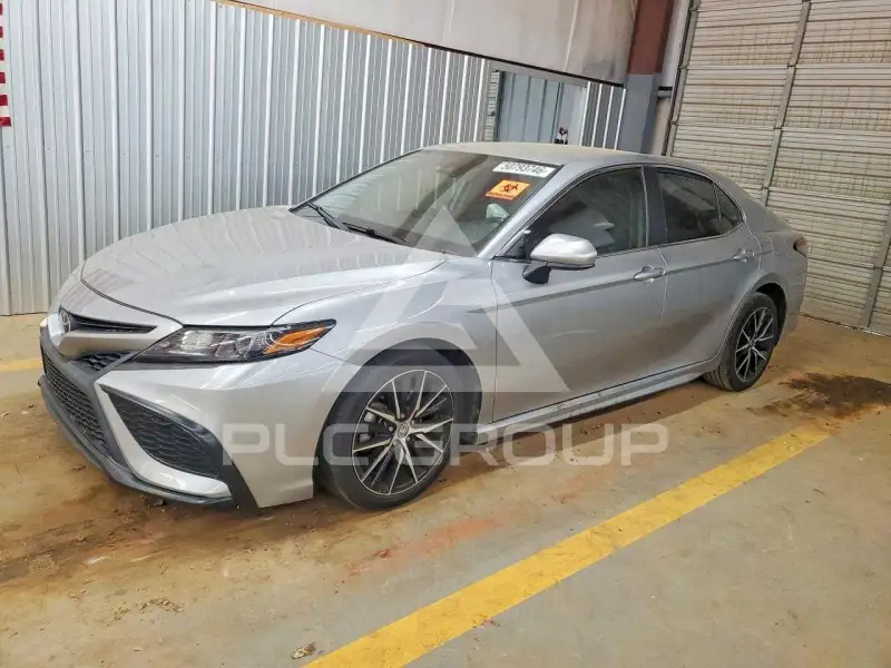 2021 Toyota CAMRY фото