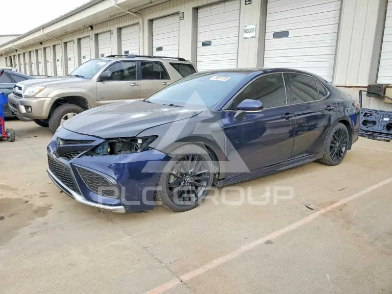 2021 Toyota CAMRY фото