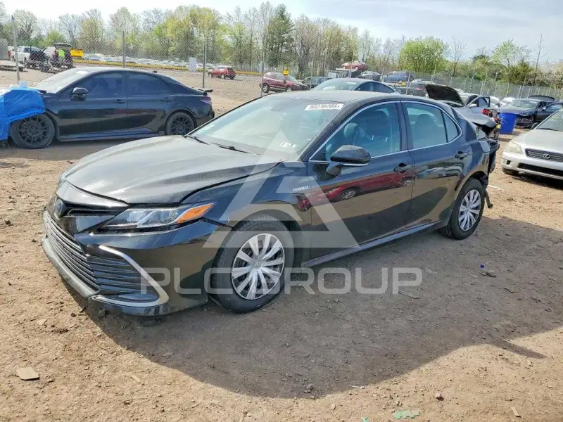 2021 Toyota CAMRY фото