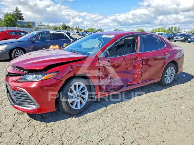 2021 Toyota CAMRY фото