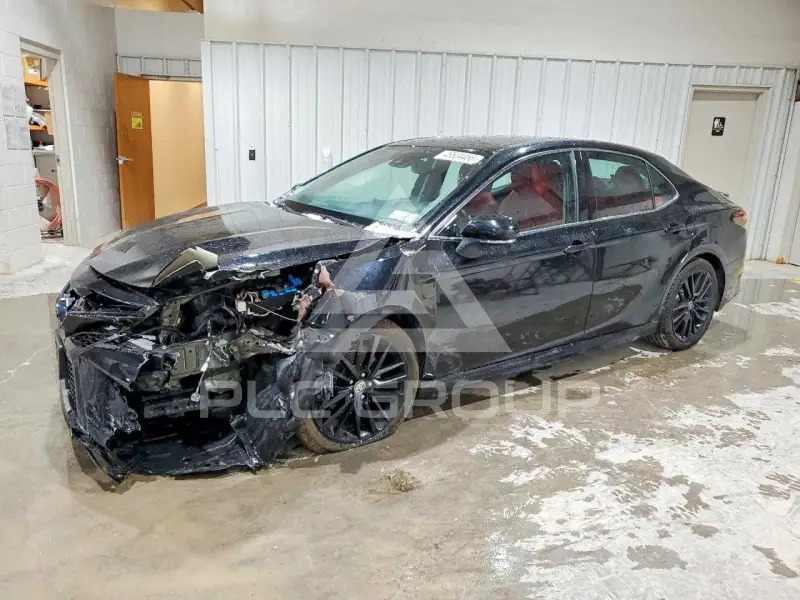 2021 Toyota CAMRY фото